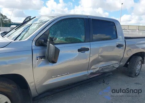 2018 Toyota Tundra Sr5 5.7L V8 from USA, damaged, VIN 5TFEY5F12JX239294